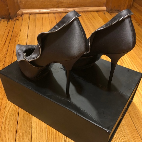 Report Signature Watts high heels size 8.5M - Picture 3 of 4